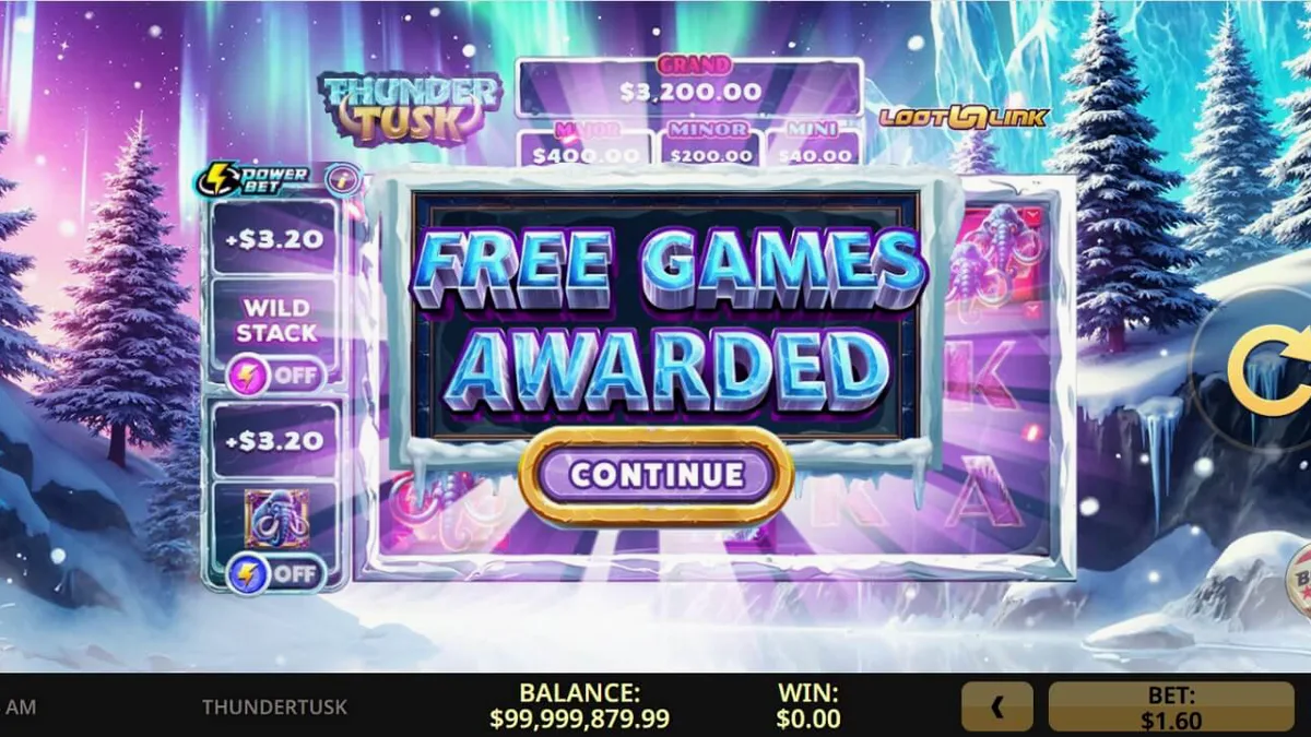 Tampilan visual slot Thunder Tusk dengan latar belakang tundra es dan simbol hewan prasejarah.